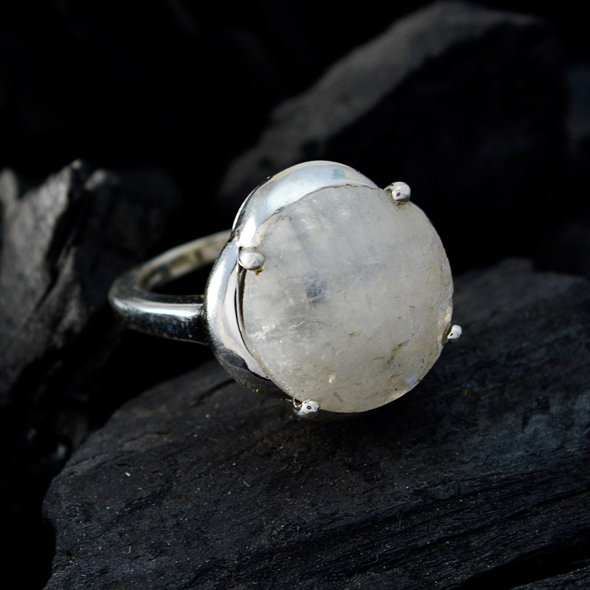 Abigail Luxurious White Solitaire Ring