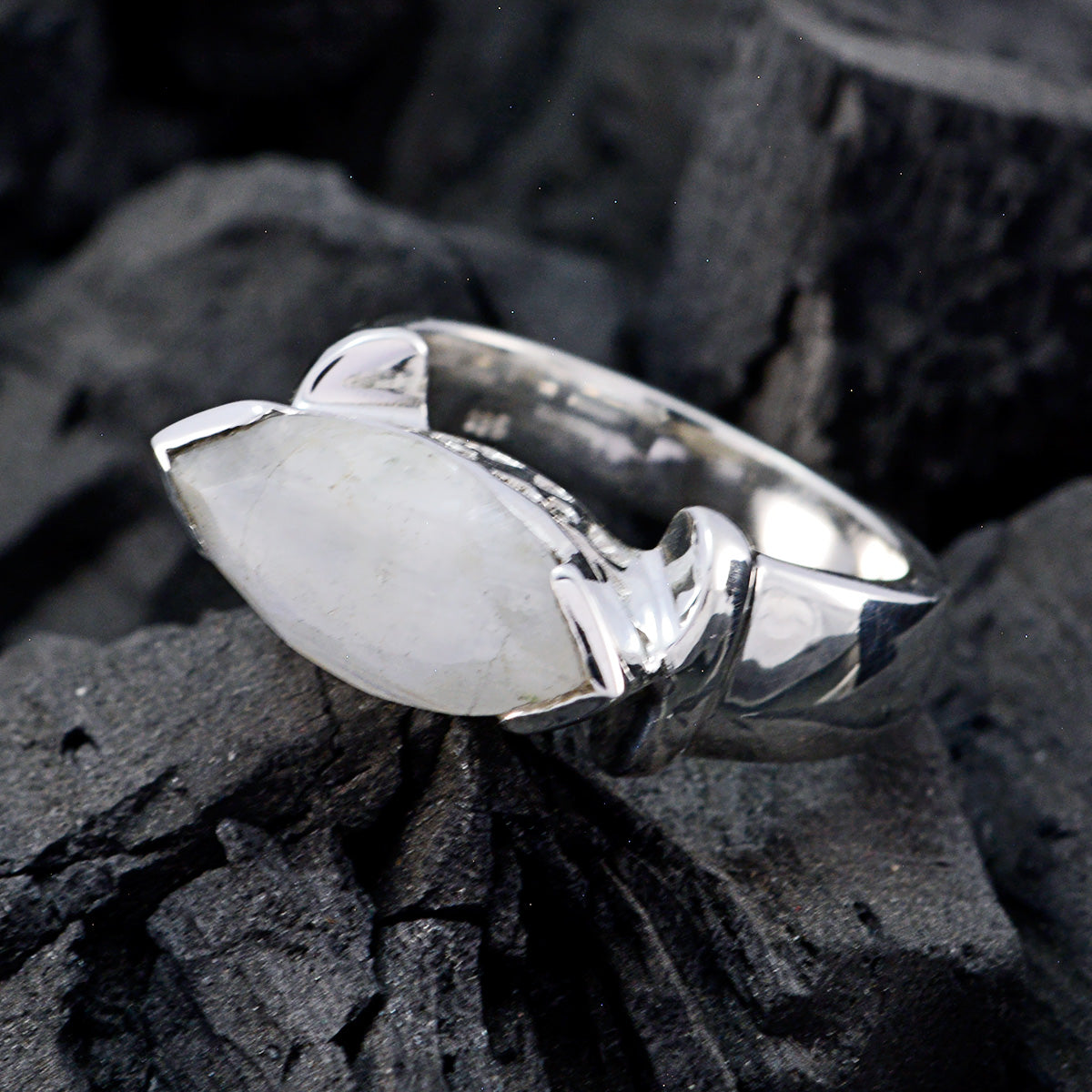 Bruna Filigree White Solitaire Ring