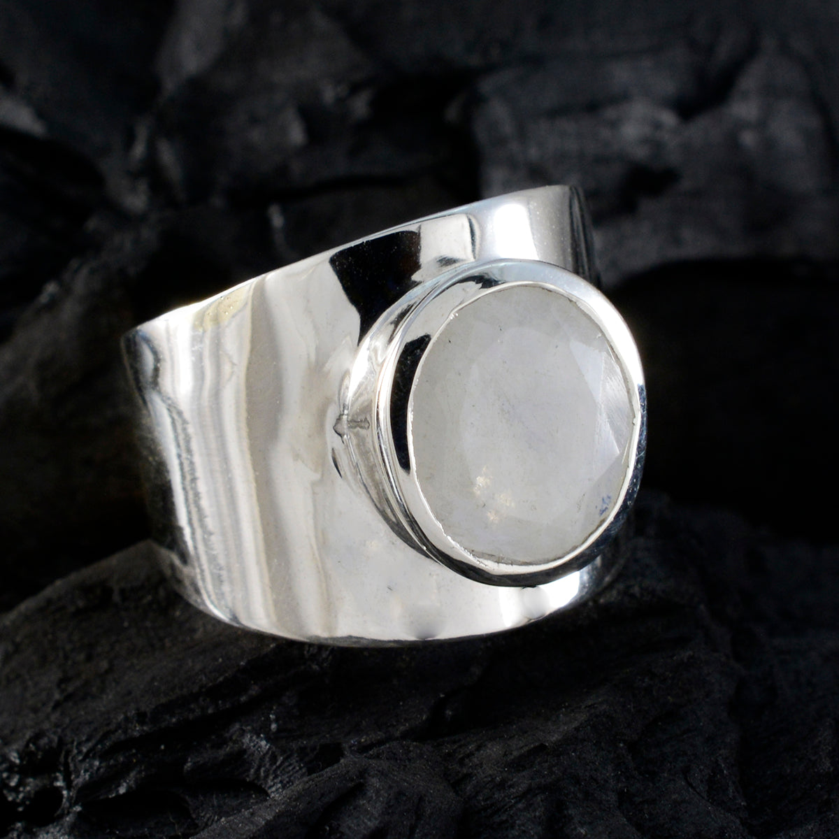 Gabriela Armor White Solitaire Ring