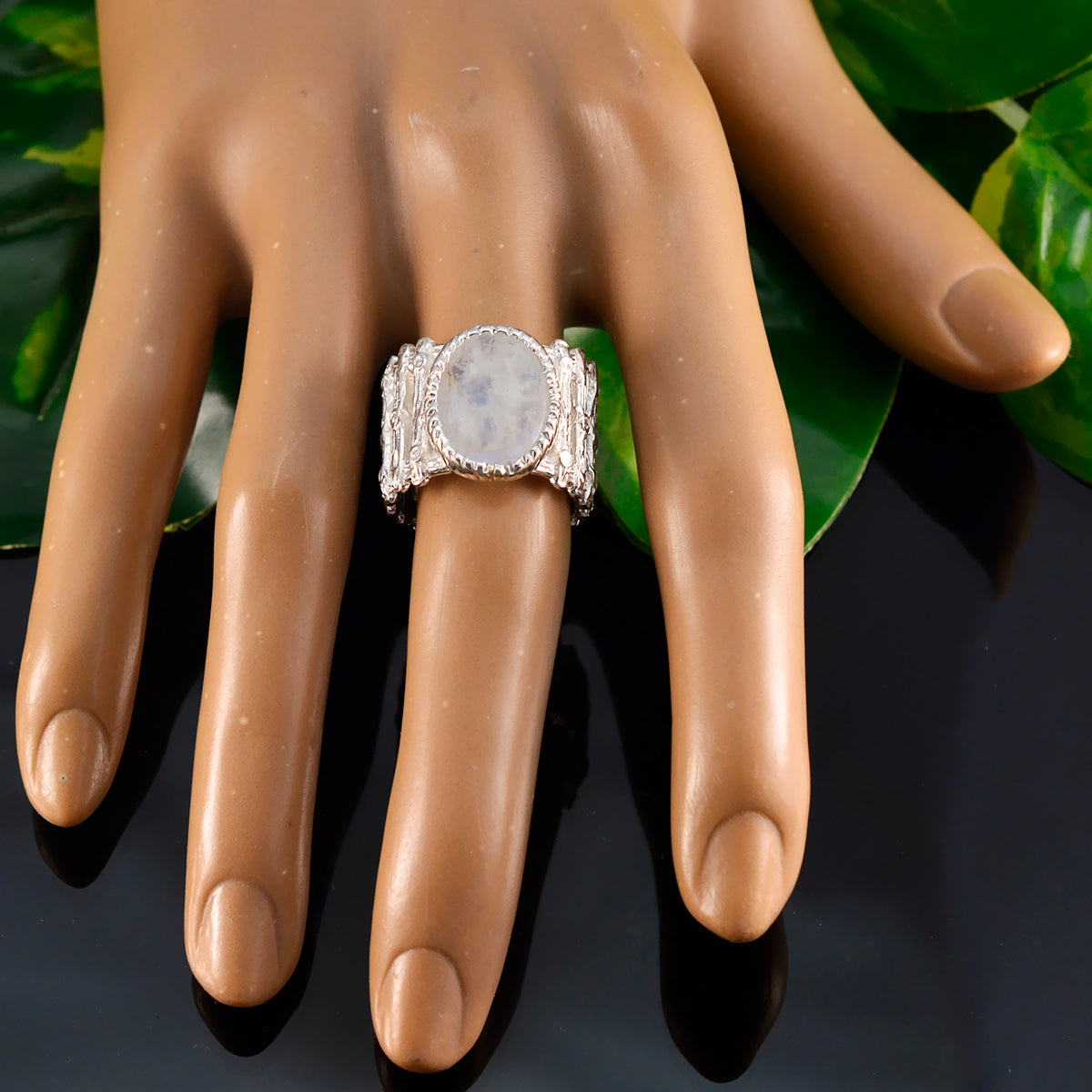 Clara Armor White Solitaire Band