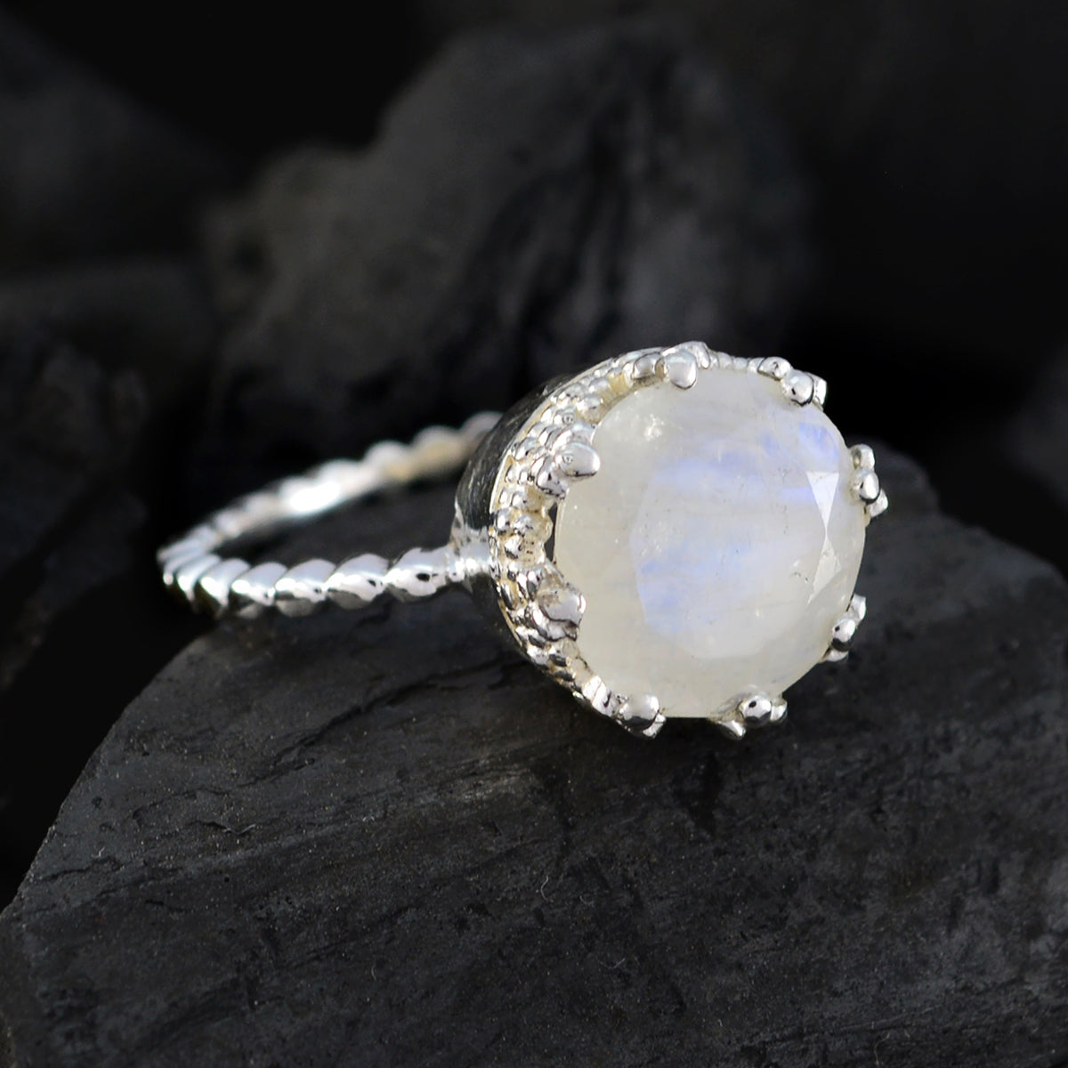 Scarlett Trendy White Solitaire Ring