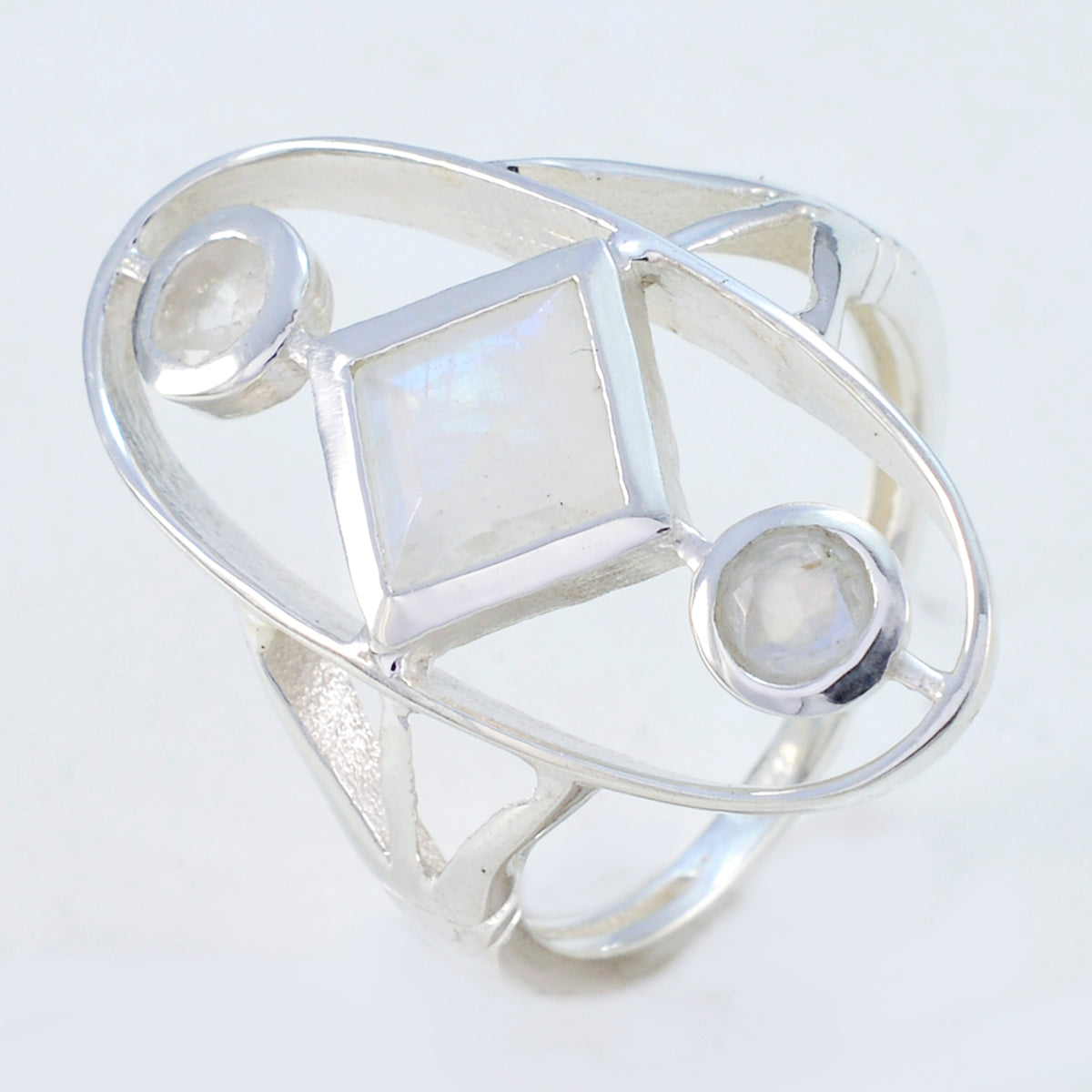 Lily Contemporary White Trilogy Ring