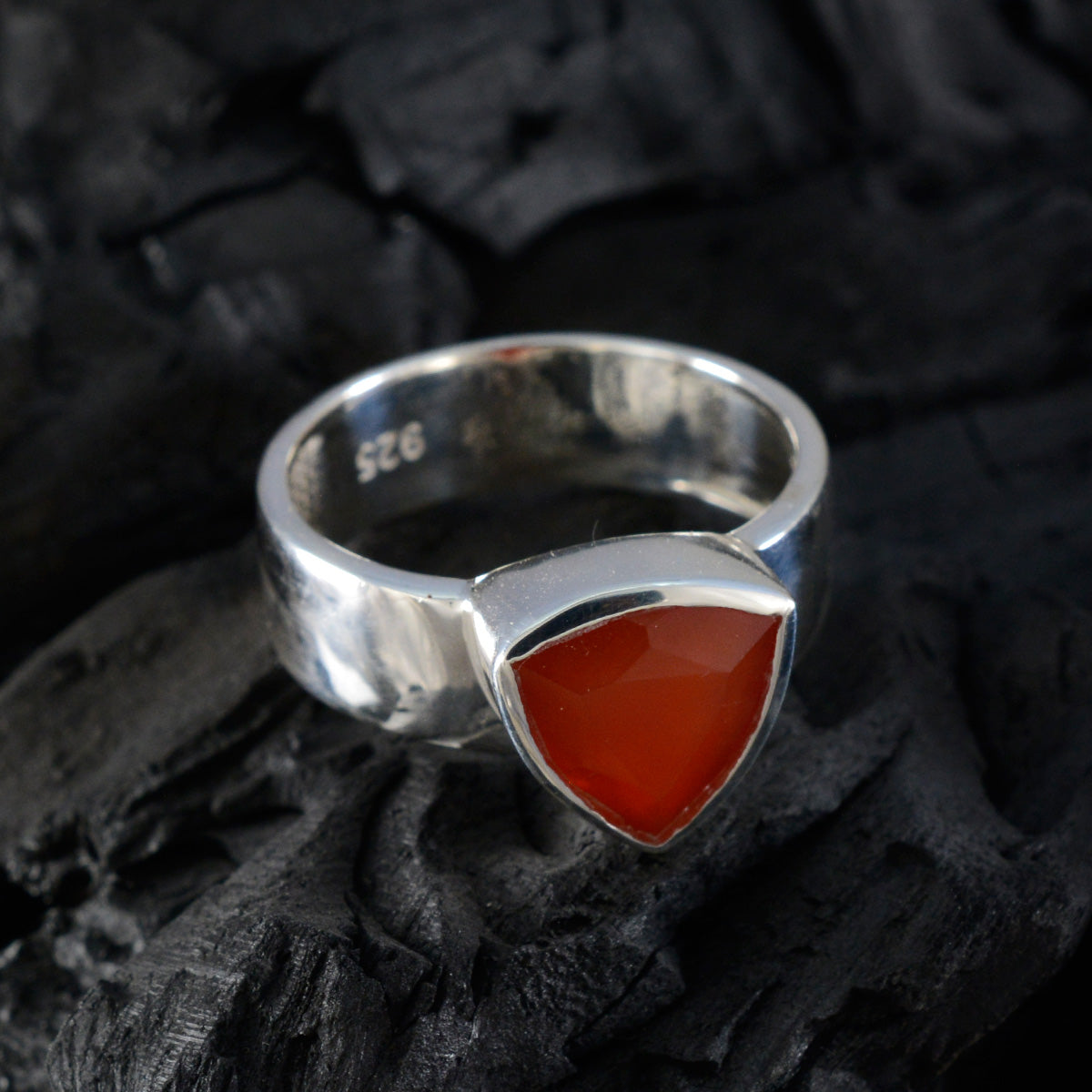zazlle Signet Red Solitaire Band