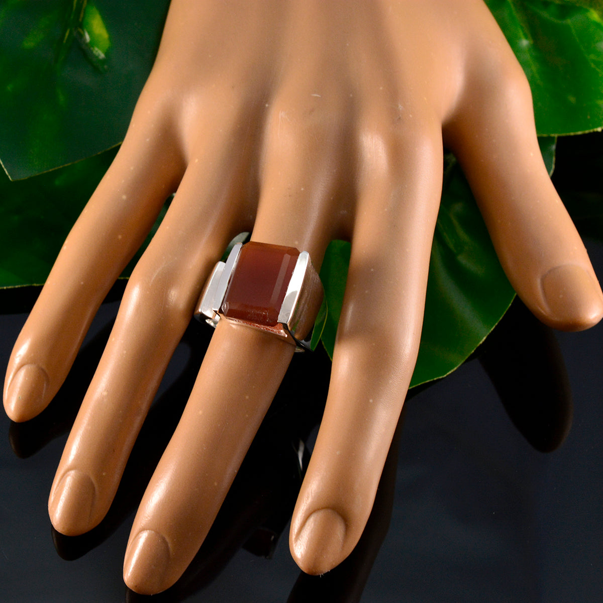 Ella antique Red Solitaire Ring