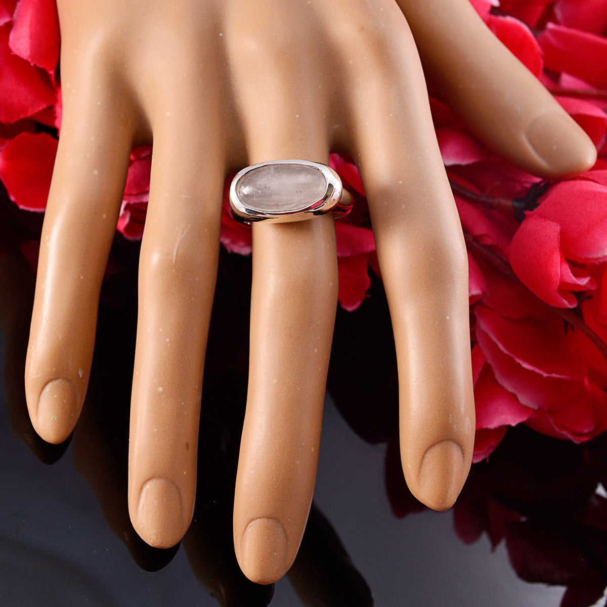 Ananya Glamorous Pink Solitaire Ring