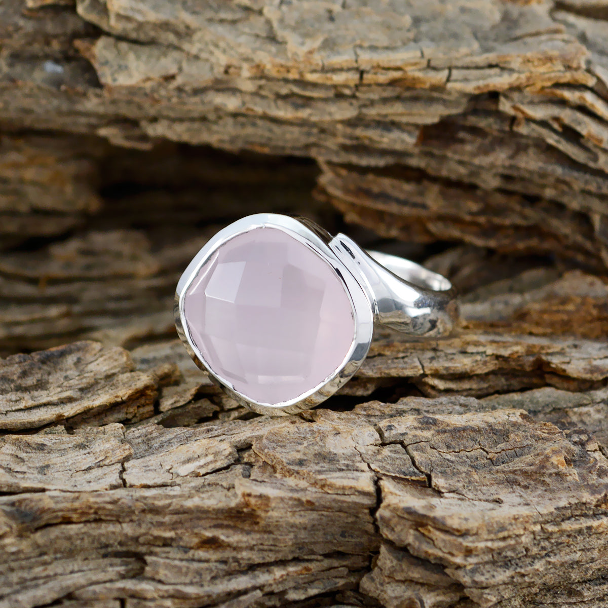 Mia Sophisticated Pink Solitaire Ring