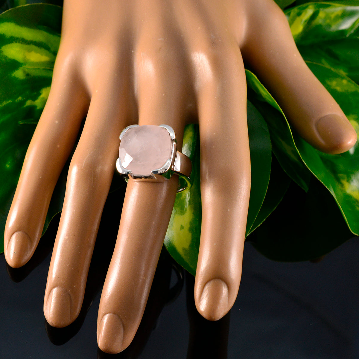 Eliza Victorian Pink Solitaire Ring