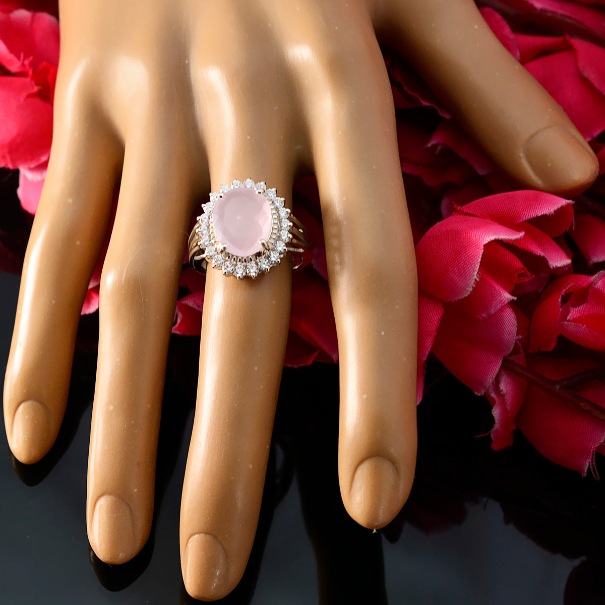 Maria Signet Pink Halo Ring