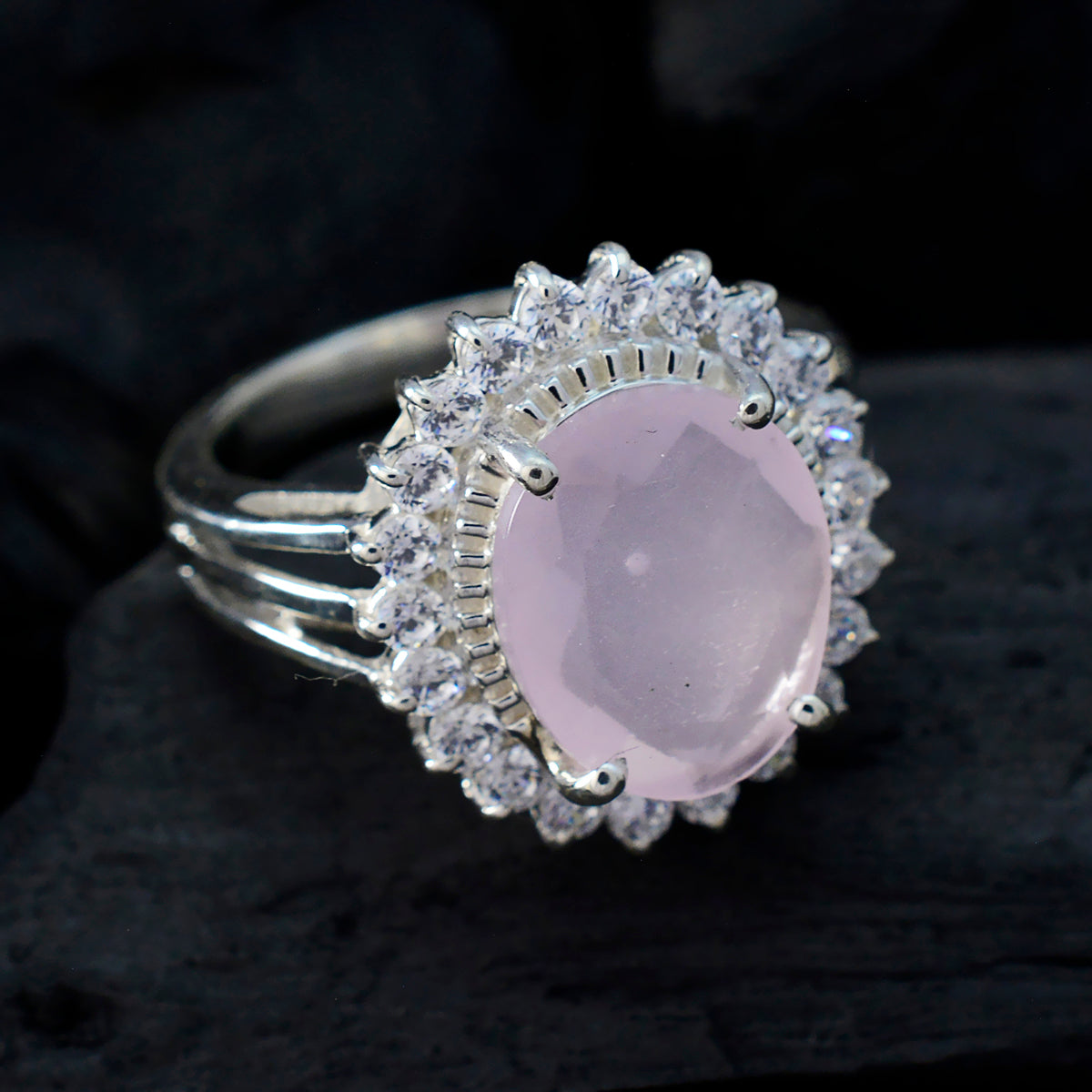 Maria Signet Pink Halo Ring