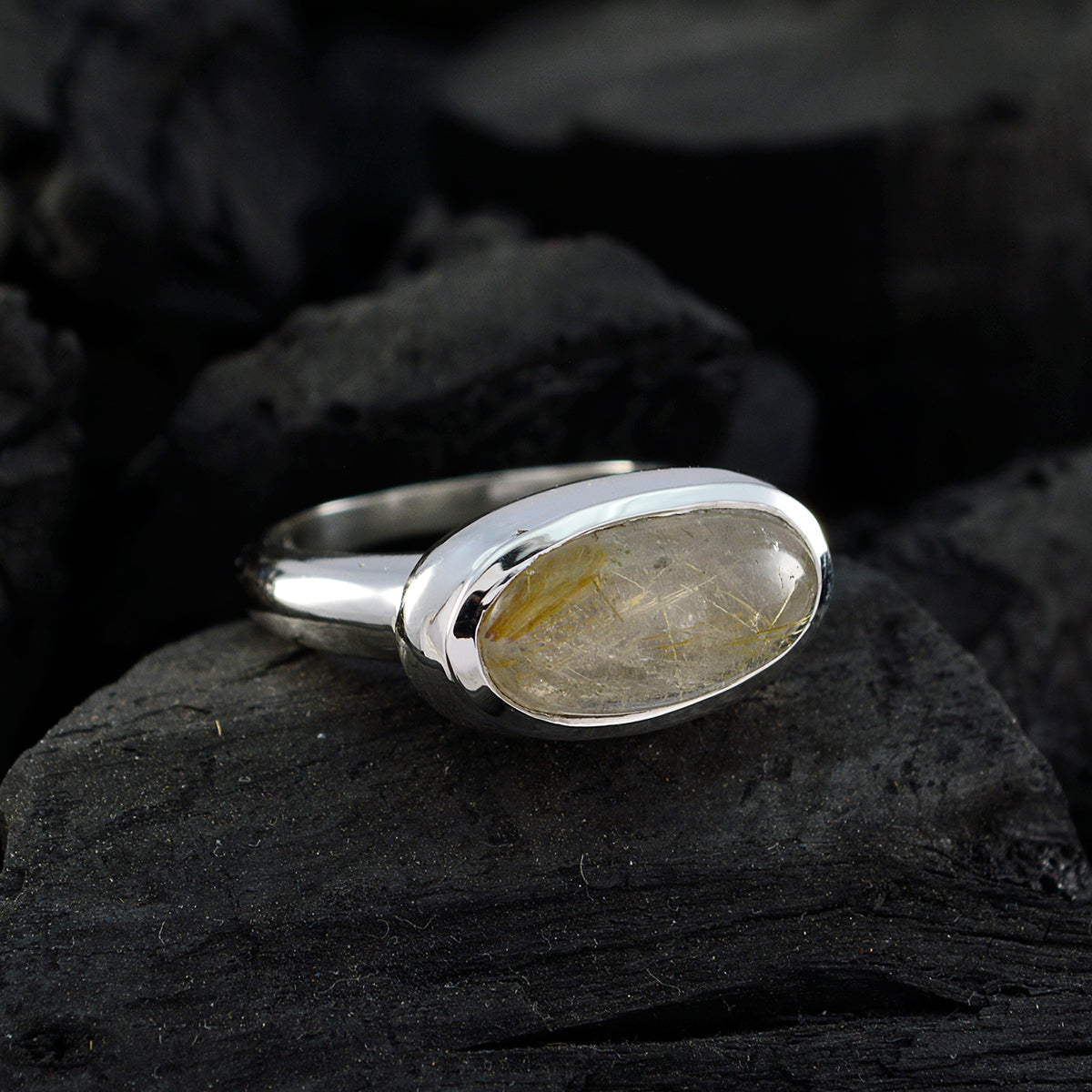 Alejandra Sophisticated Golden Solitaire Ring