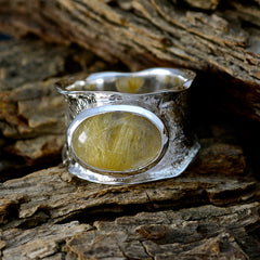 Camila Oversized Golden Solitaire Band