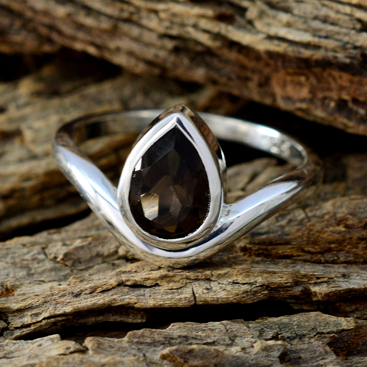 Yasmin Fairytale Brown Solitaire Ring