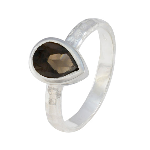 Saanvi Graceful Brown Solitaire Ring