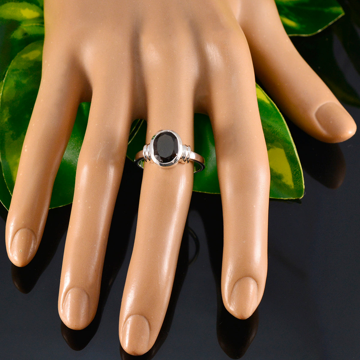 Mila Luxurious Brown Solitaire Ring