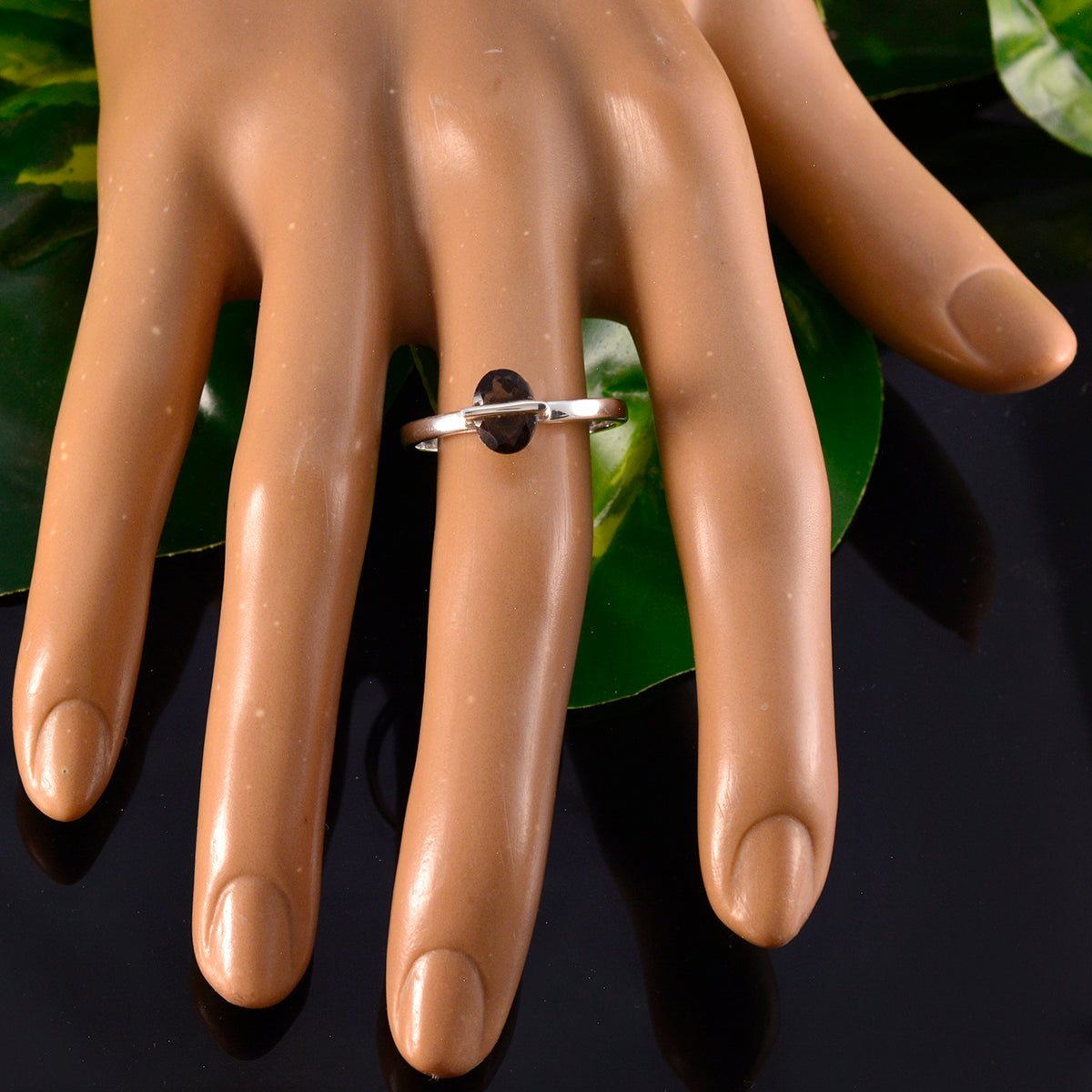 Hua Sophisticated Brown Solitaire Ring