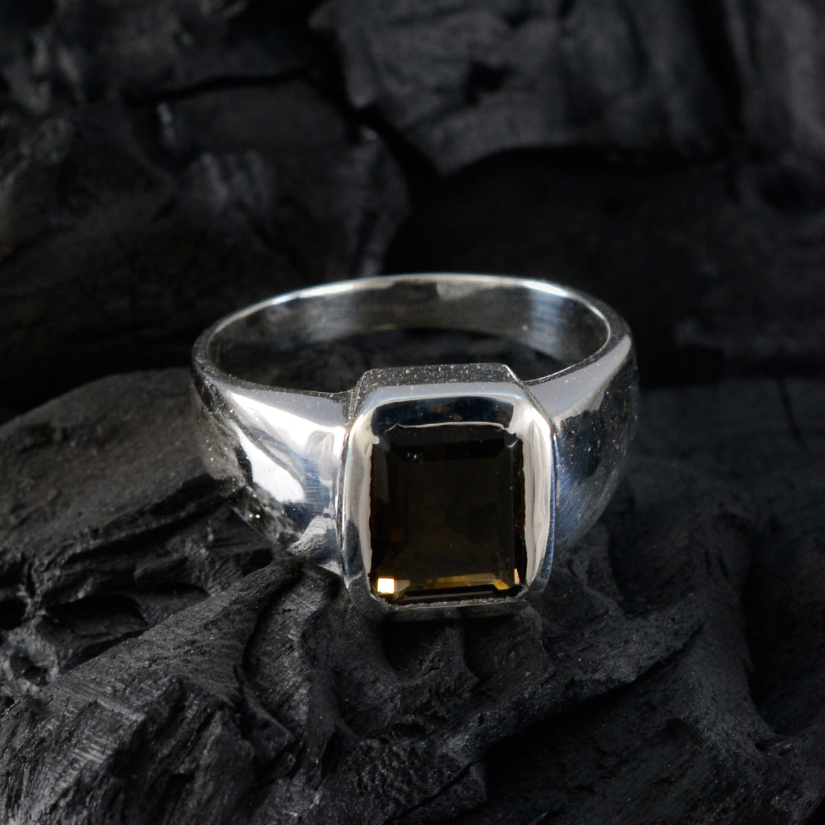 Evelyn Signet Brown Solitaire Ring