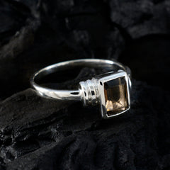 Violet Modern Brown Solitaire Ring