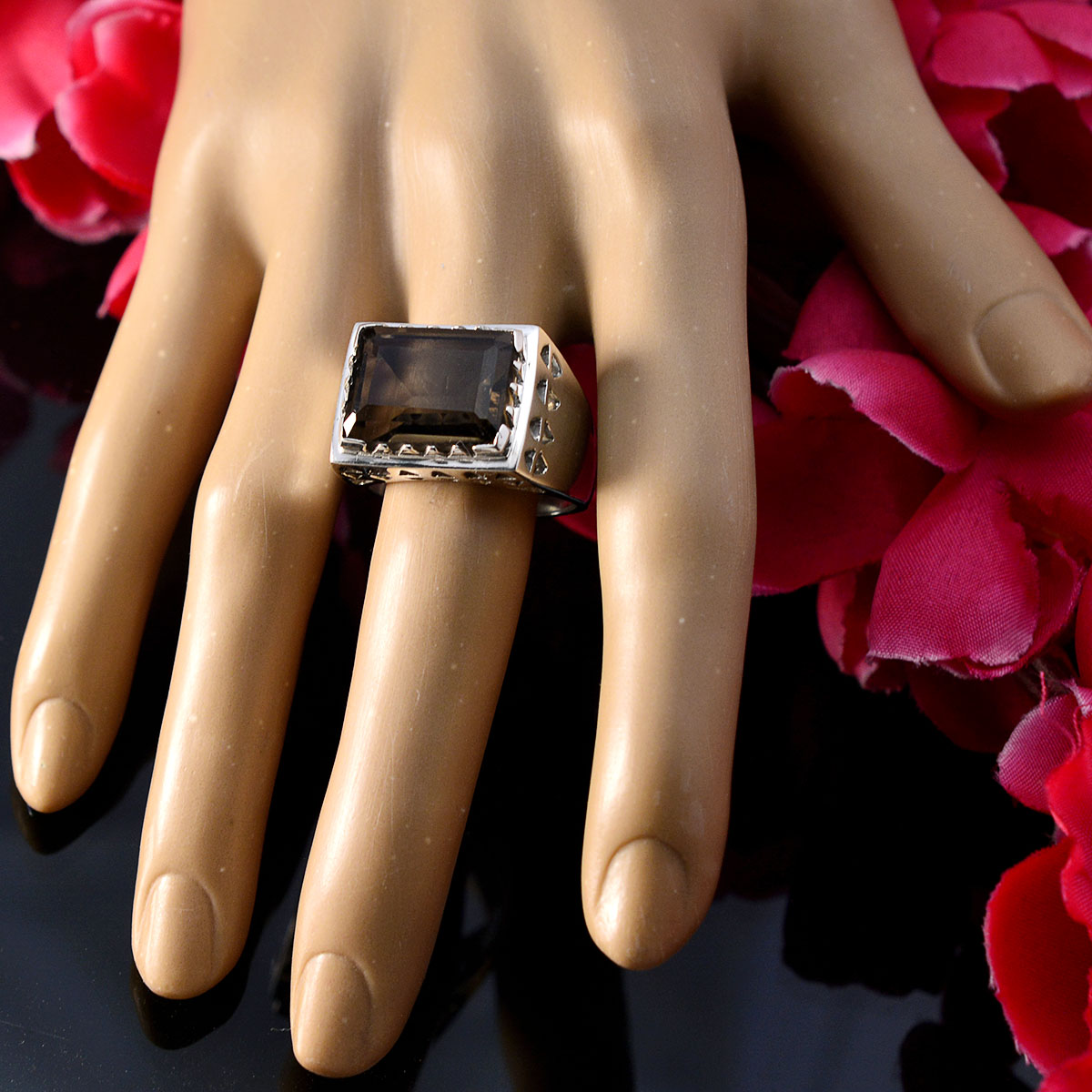 Sofia Traditional Brown Solitaire Ring