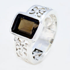 Riya Art Deco Brown Solitaire Band