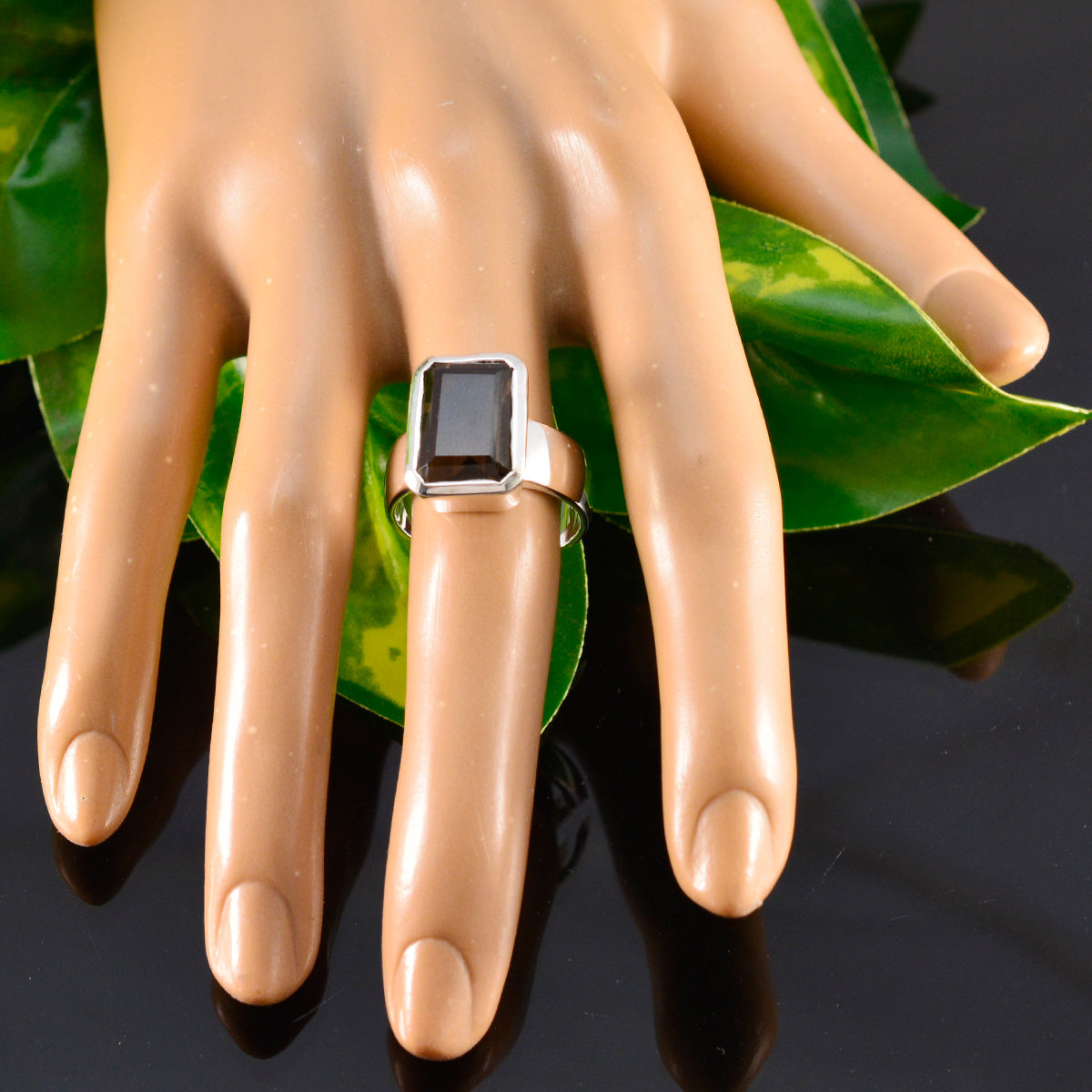 Nella Abstract Brown Solitaire Ring