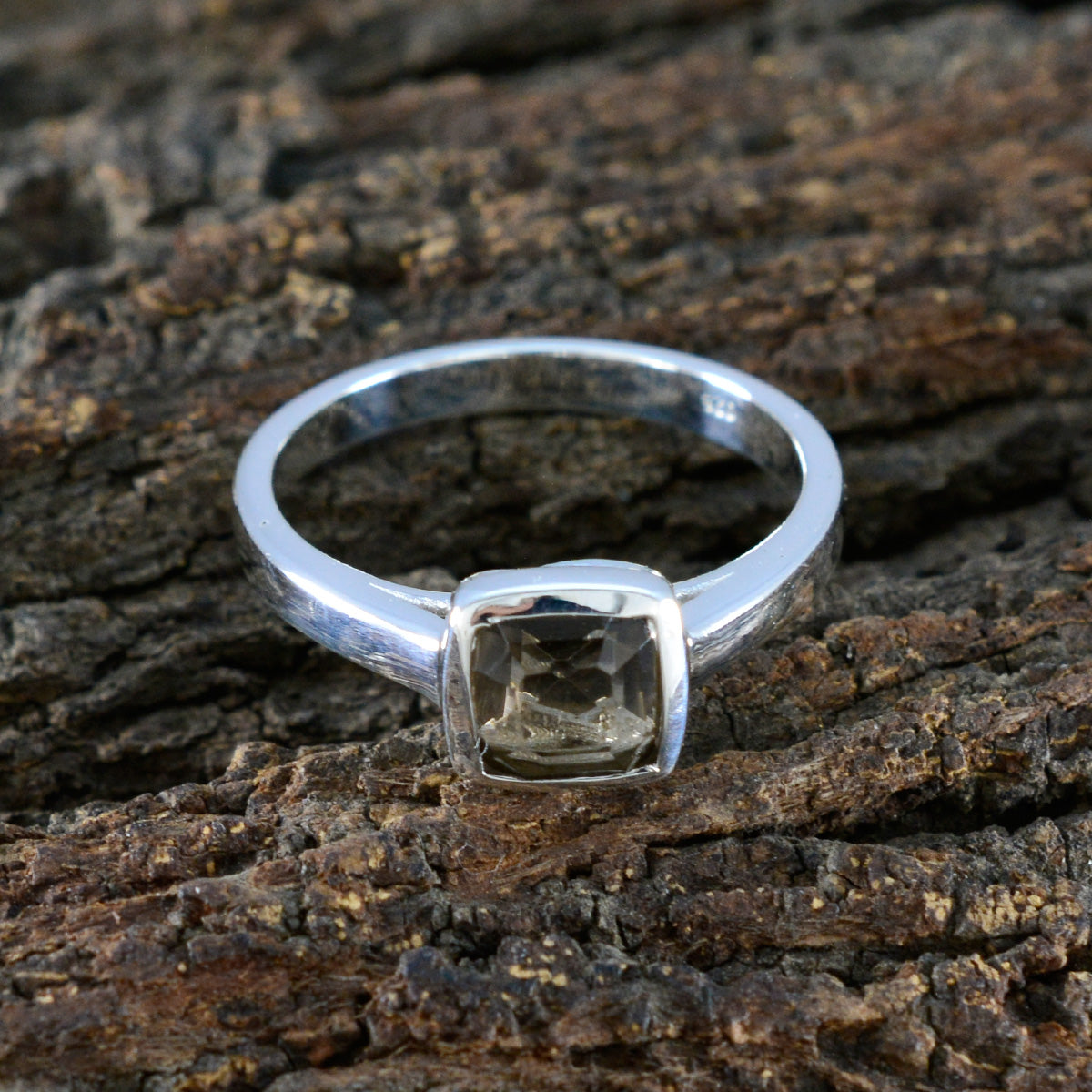 Violet Sophisticated Brown Solitaire Ring