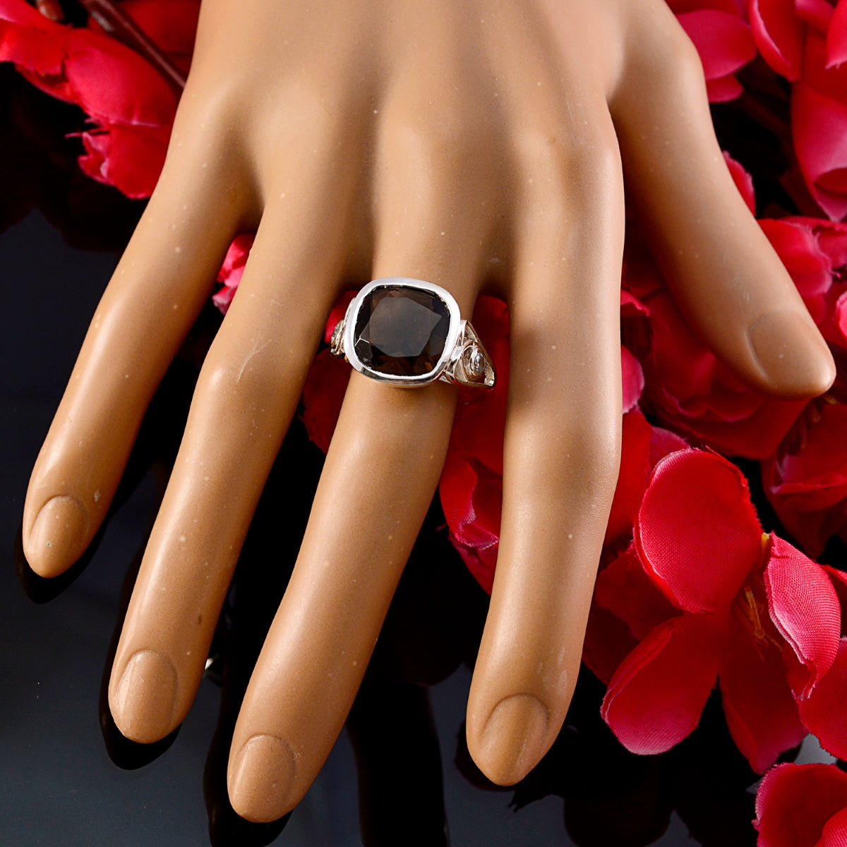 Anna Luxurious Brown Solitaire Ring
