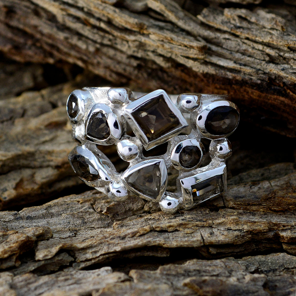 Chloe Abstract Brown multiple Ring