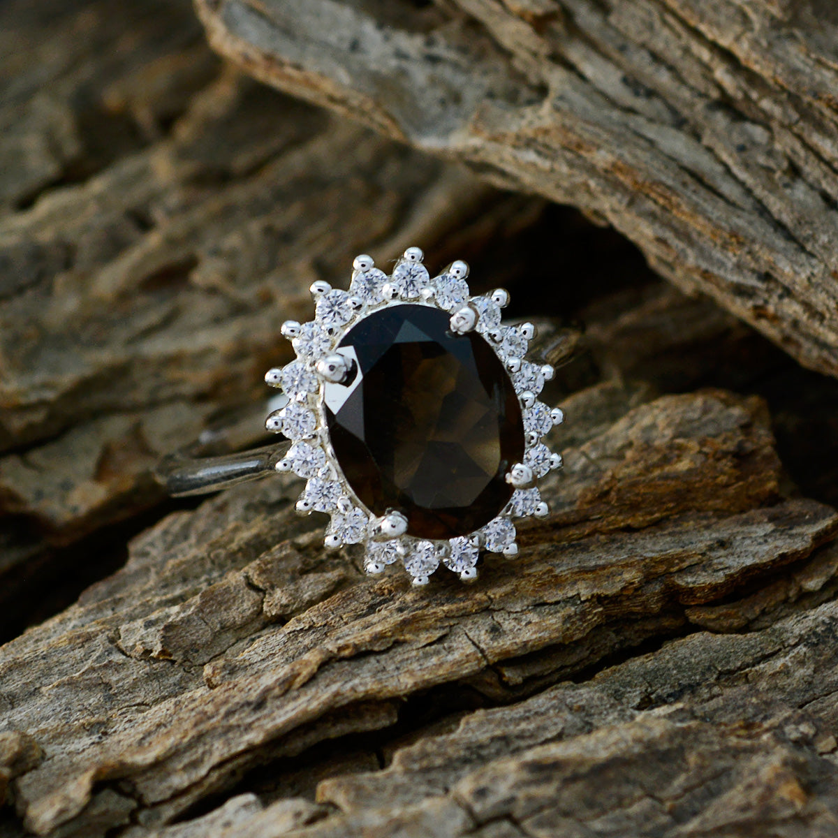 Aiko Graceful Brown Halo Ring