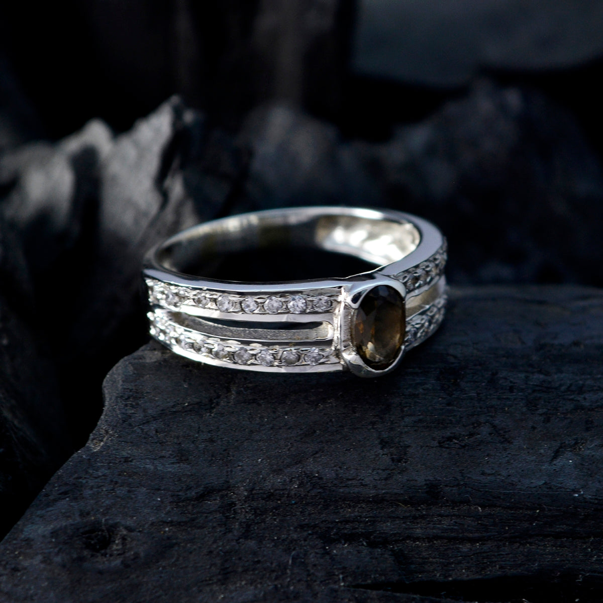 Clara Boho Brown Halo Ring