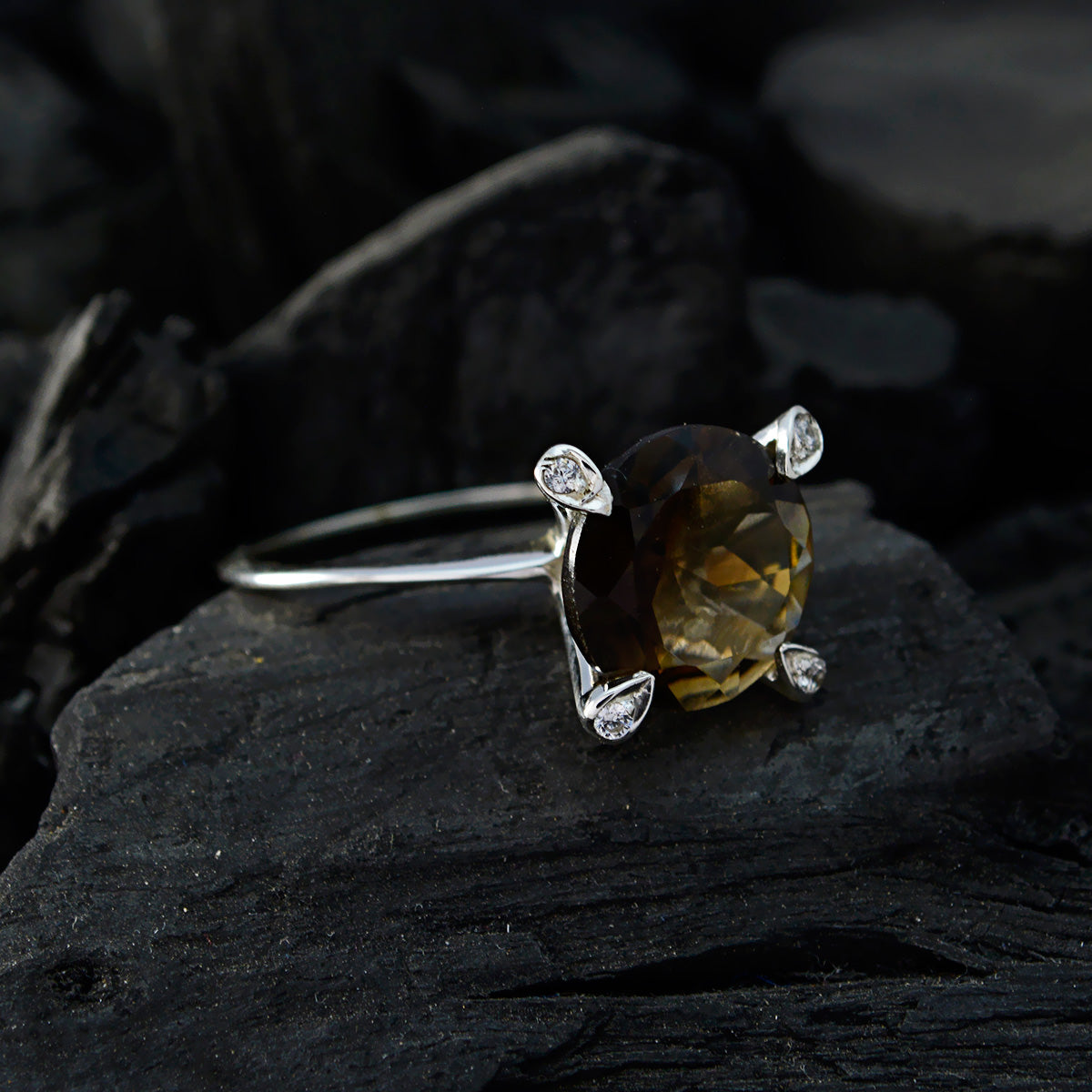 Bruna Feminine Brown Halo Ring