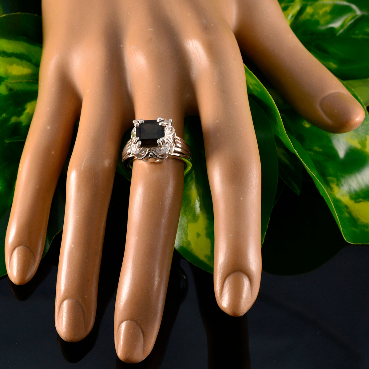 Chloe Feminine Brown Halo Ring
