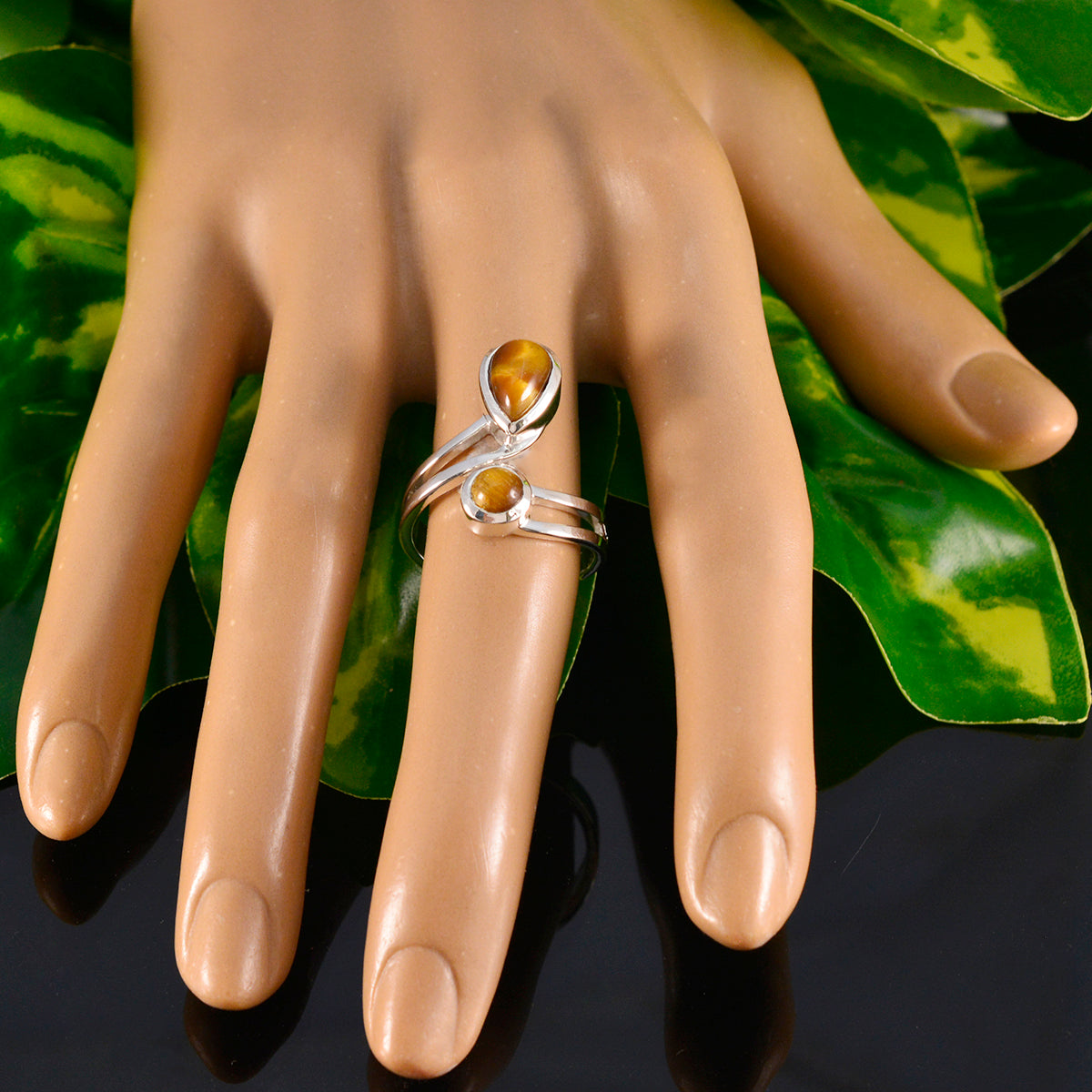 Dewi Luxurious Brown Toi et Moi Ring