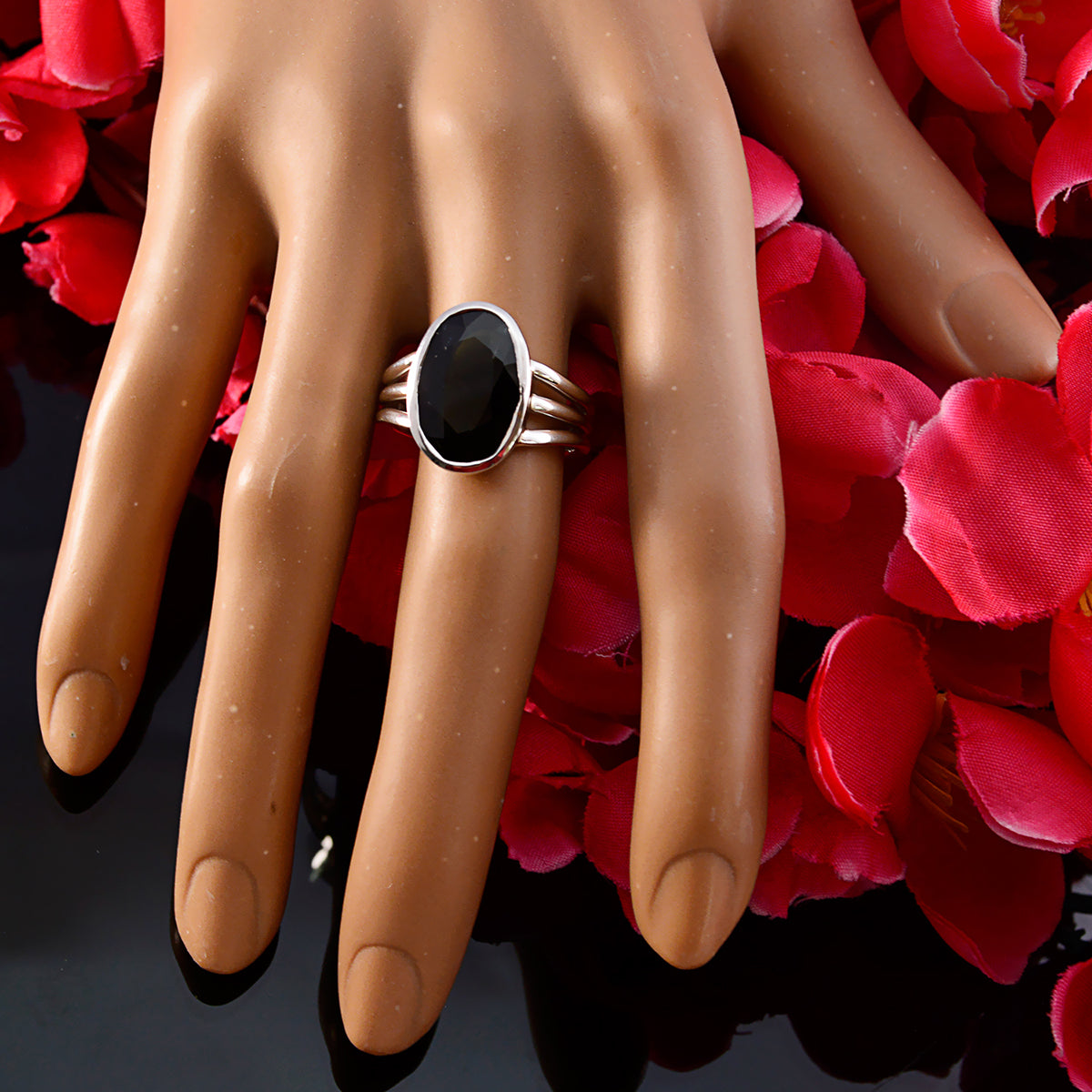 Aisha Boho multicolor Solitaire Ring