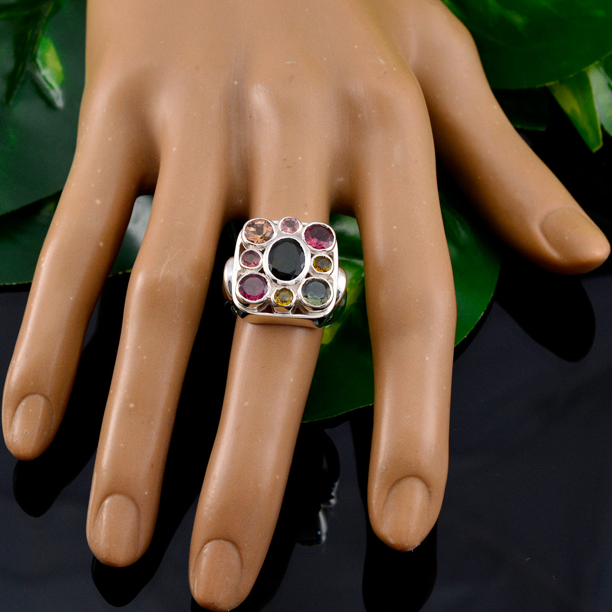 Julia Signet multicolor Navratna Ring