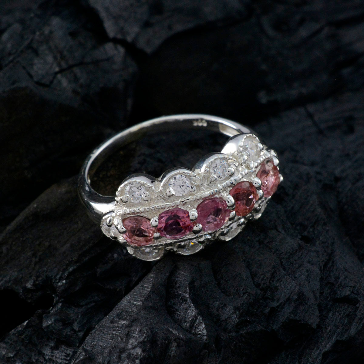 Eleanor Glamorous multicolor multiple Ring