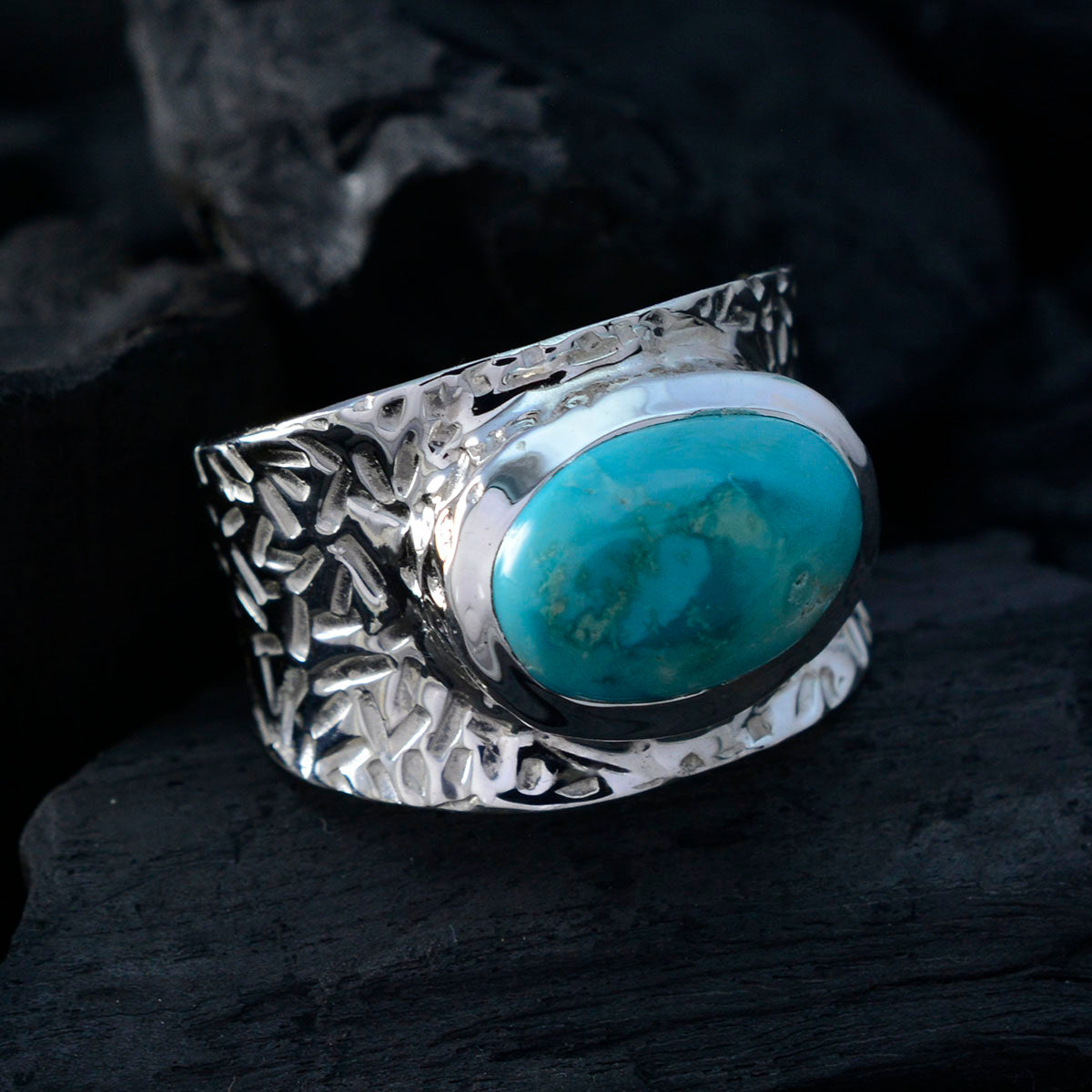 Rebeca engravings Turquoise Solitaire Ring