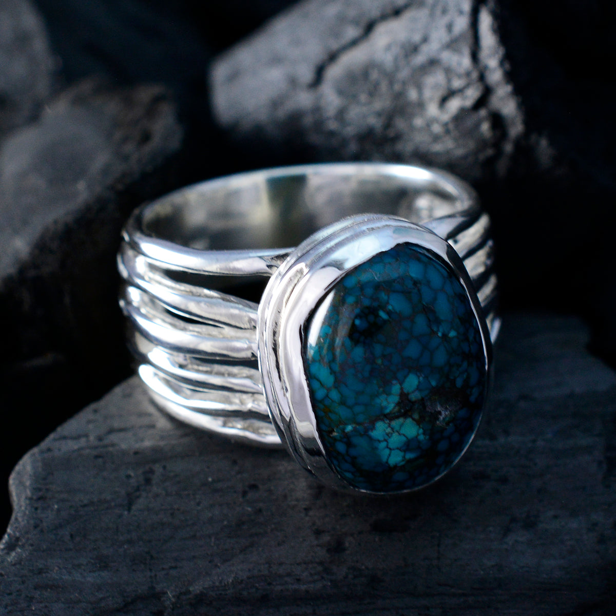 Emilia Armor Turquoise Solitaire Ring