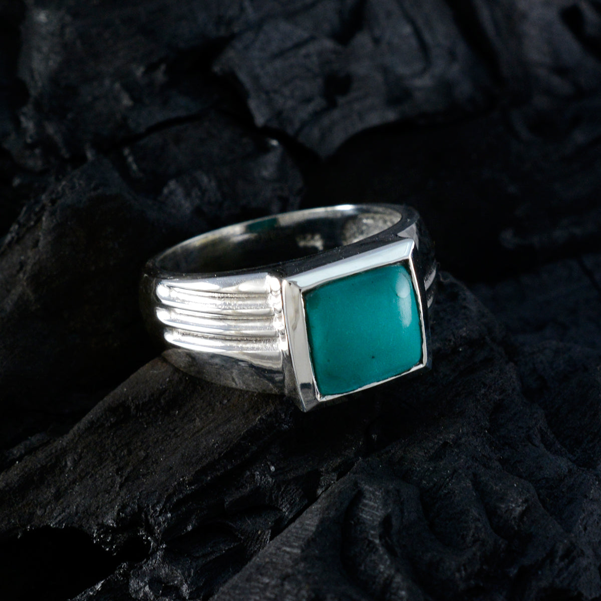 Lourdes Sophisticated Turquoise Solitaire Ring