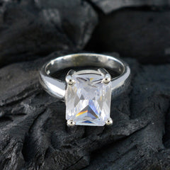 Savannah Feminine White Solitaire Ring