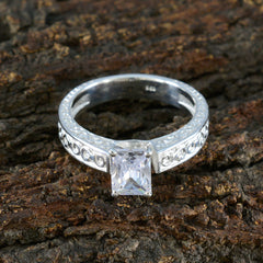 Ananya Modern White Solitaire Ring