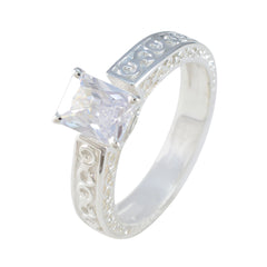 Ananya Modern White Solitaire Ring