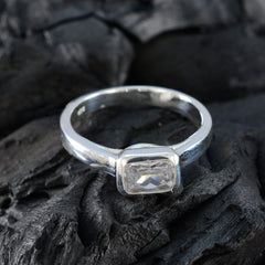 Zoe Abstract White Solitaire Ring