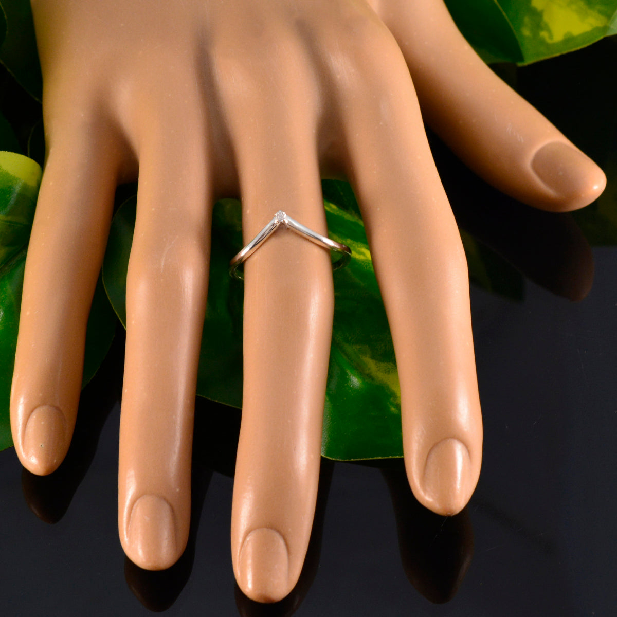 Hina valentine White Solitaire Ring