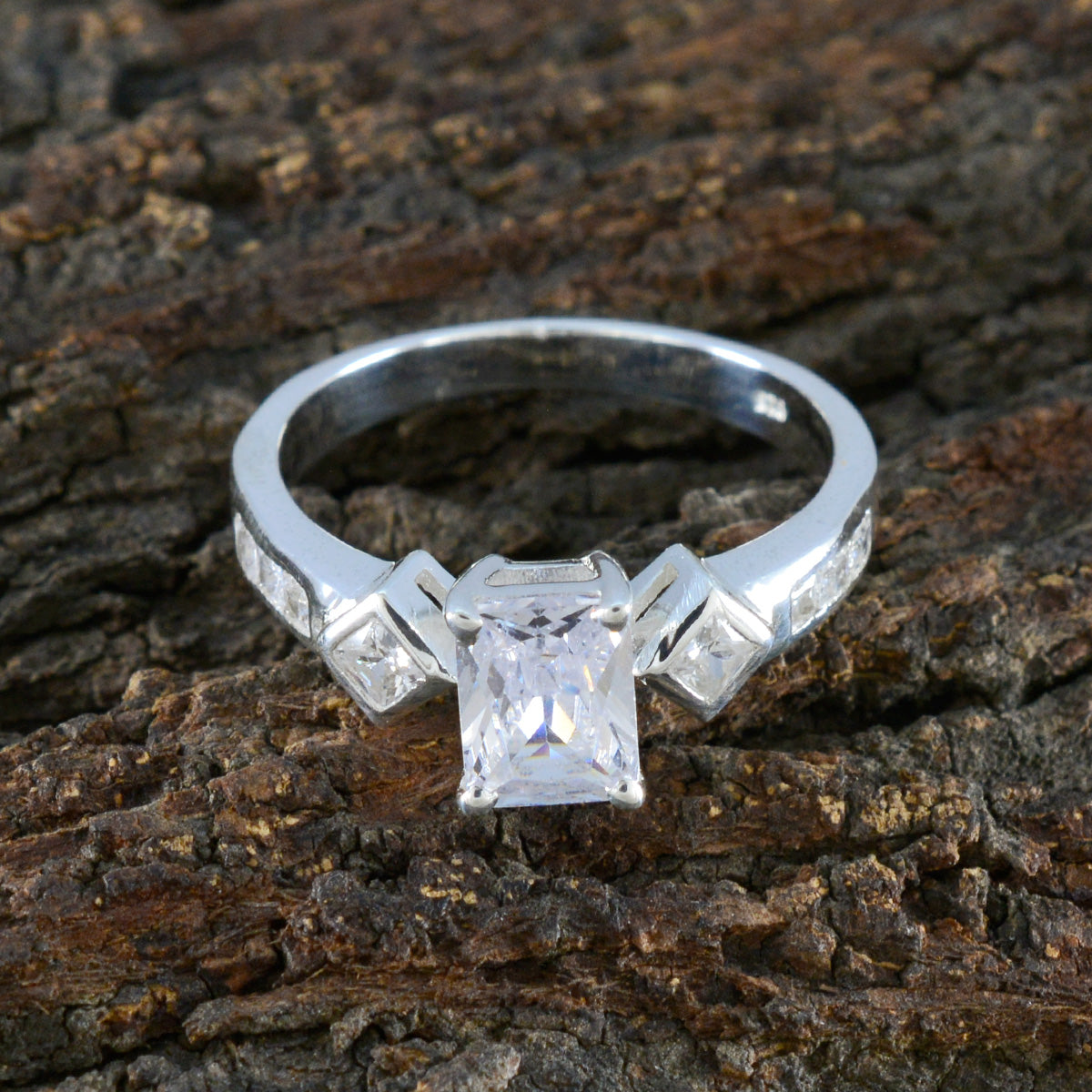 Olivia Boho White Halo Ring