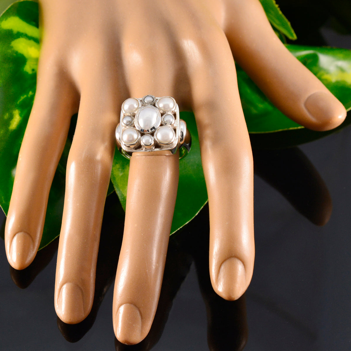 Katarina Victorian White Navratna Ring