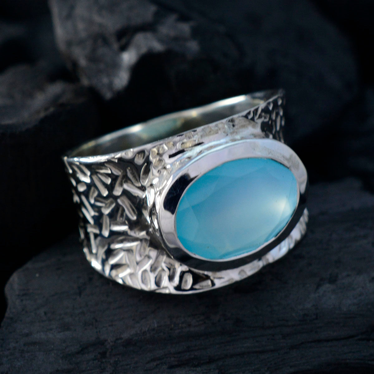Layla Aqua Solitaire Ring in Stunning Silver Design
