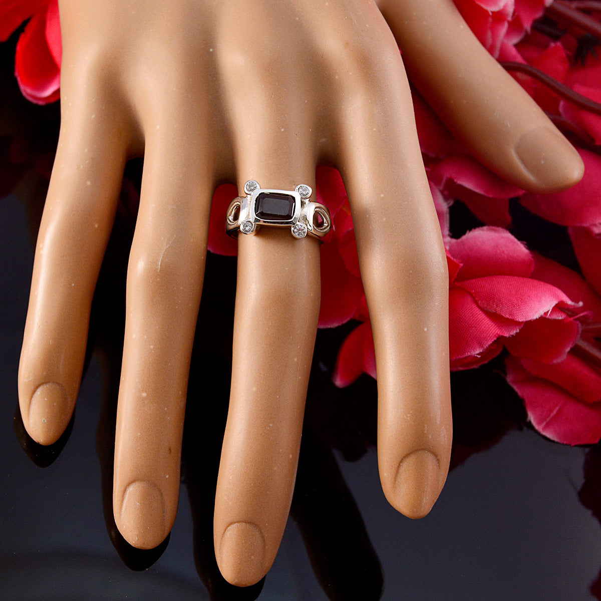 Aisha Artisan Red Halo Ring with Elegant Design