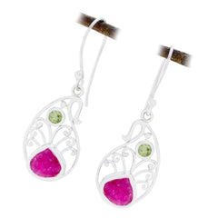 Zoey colorful party earrings featuring intricate design and vibrant pink gemstones