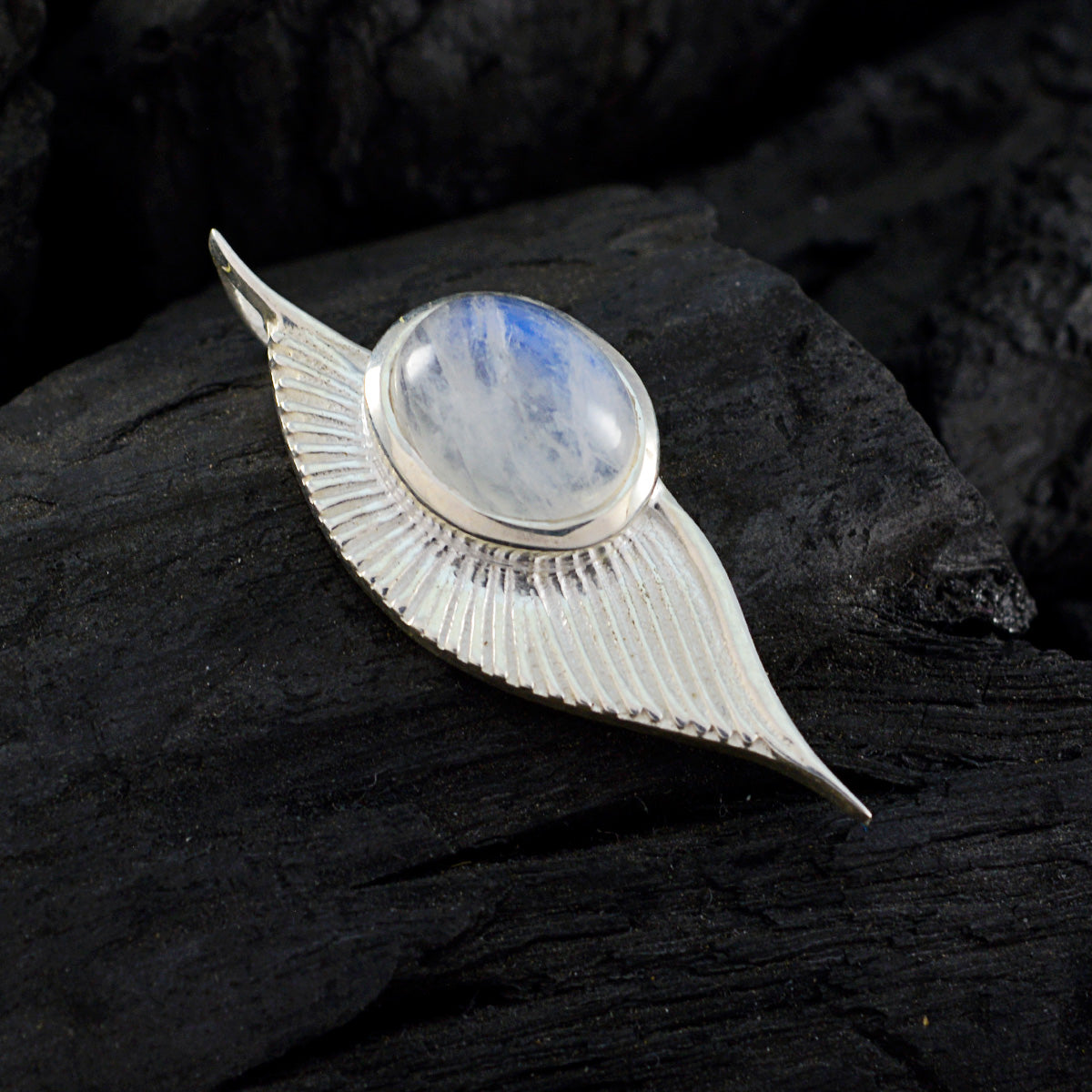 Layla White Love Dainty Pendant