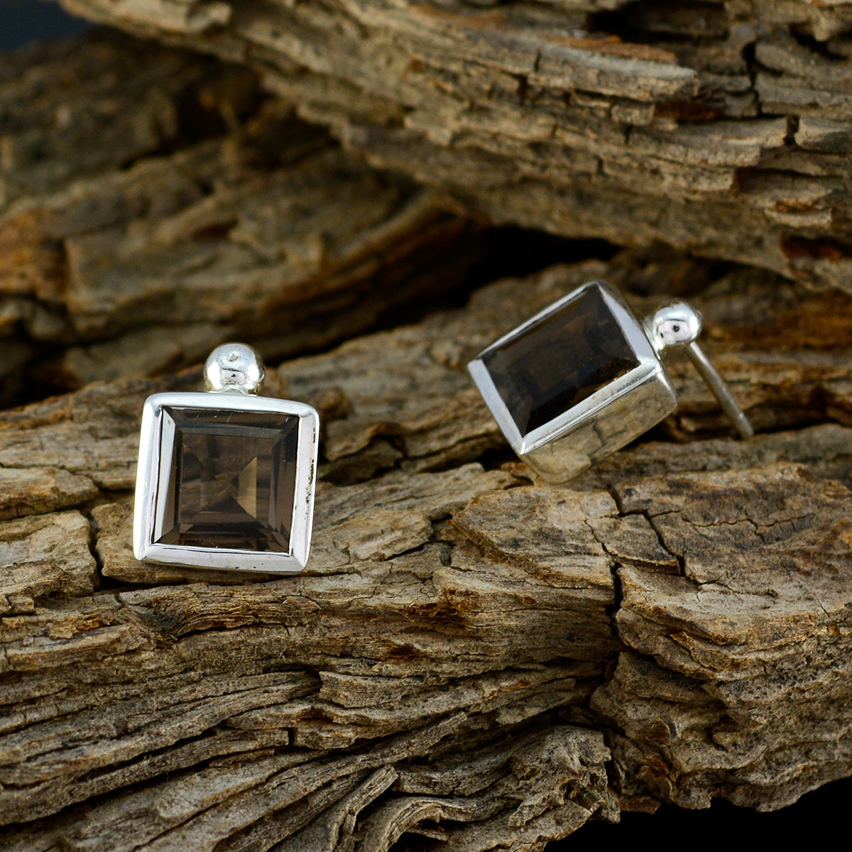 Julieta Delicate Stud Earrings India - Stylish Everyday Wear